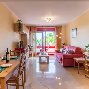 apartamento-puerto-nuevo-8-parking-incluido.1costadelsol.com/