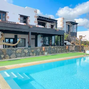 casa-serendipia.puertodelcarmen-hotels.org/