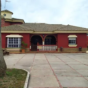 Villa Chalet Vacacional A 10 Minutos De La Playa De La Barrosa, Chiclana de la Frontera